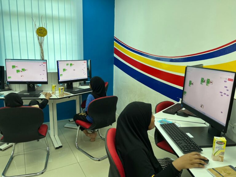 STEMLOT-QUIZ-CODING-GAMES